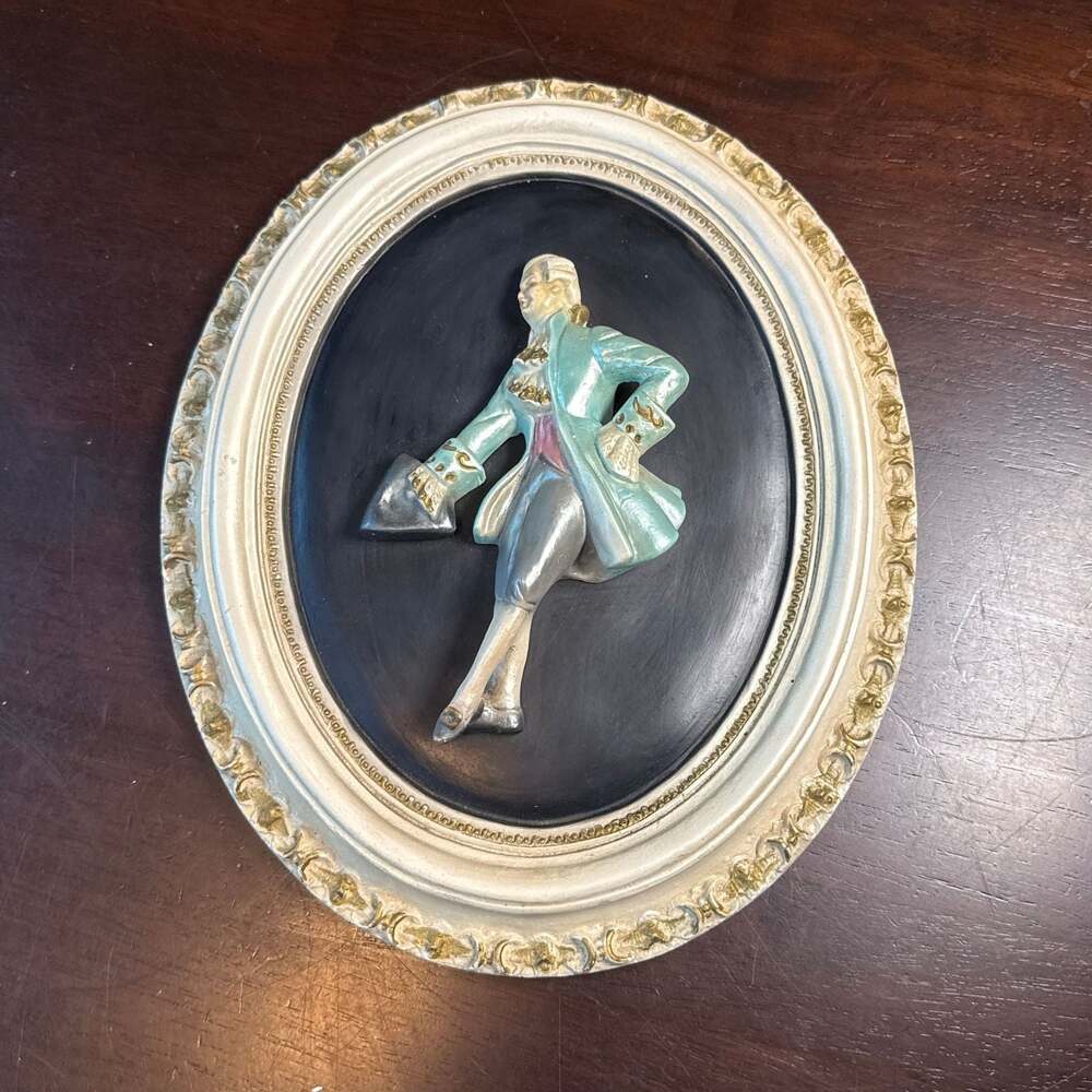 Vintage Italian 3D Empire Figure Wall Art - Victorian Gentleman in Ornate Gold O